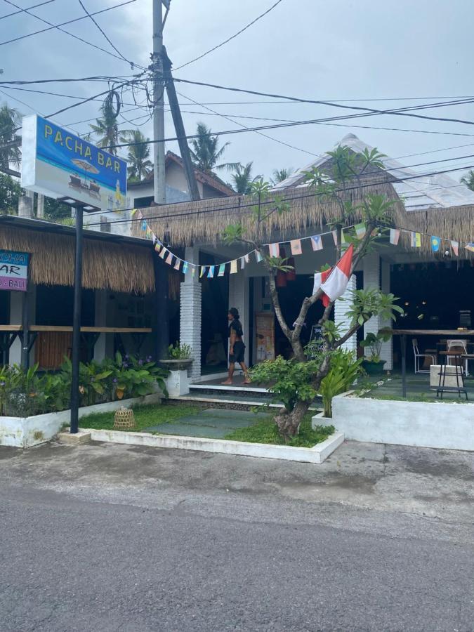 Paca'S Reggae Bar & Hostel Ambat Esterno foto
